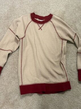 Hanna Andersson Beige Waffle Long Sleeve Tee with Burgundy Trim, size 10